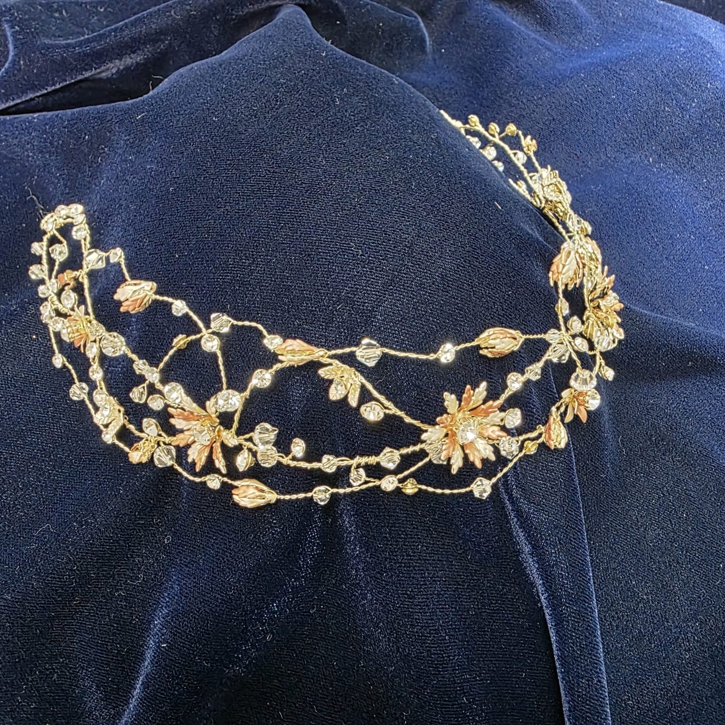 Bridal hair piece and jewellery 3