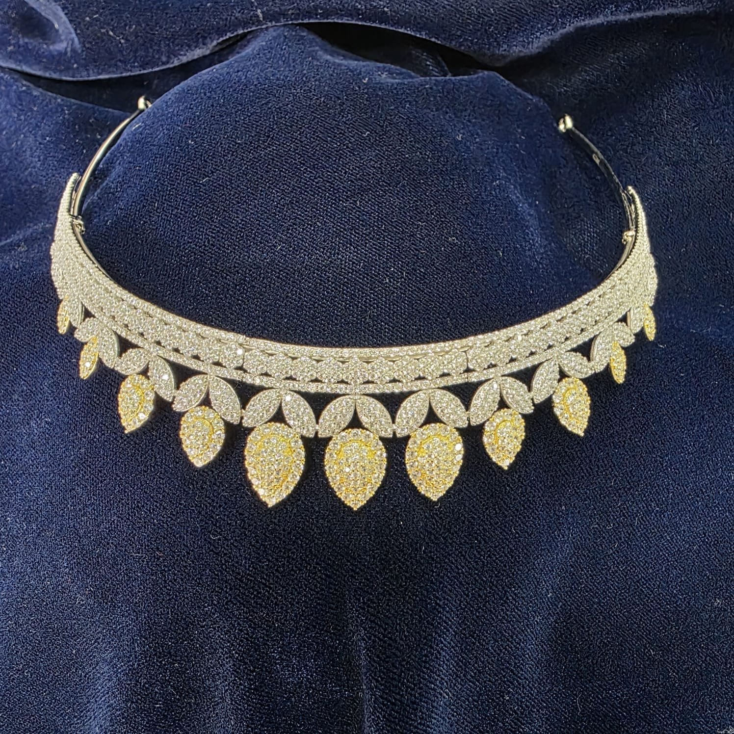 Bridal hair piece or jewellery 10