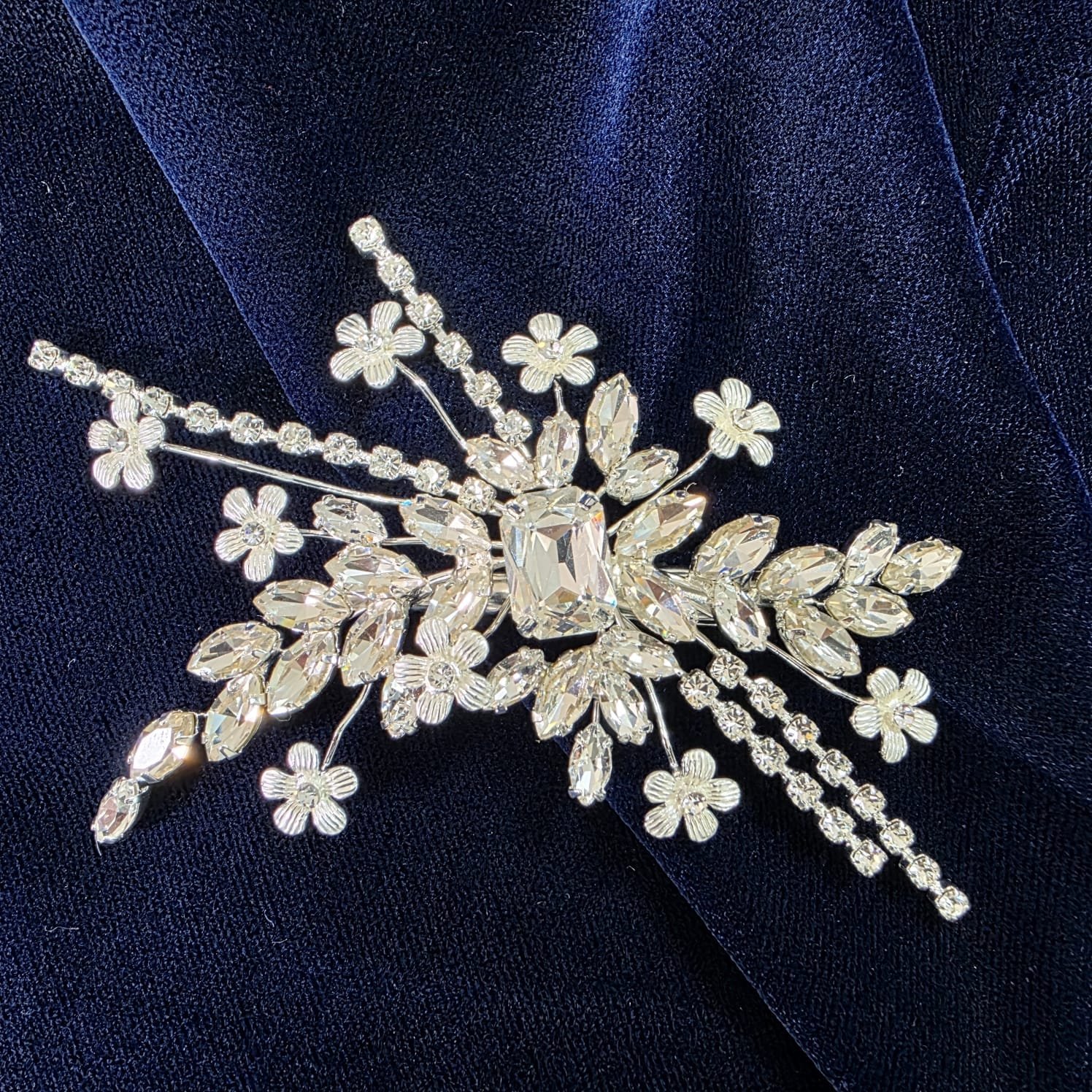 Bridal hair piece or jewellery 15