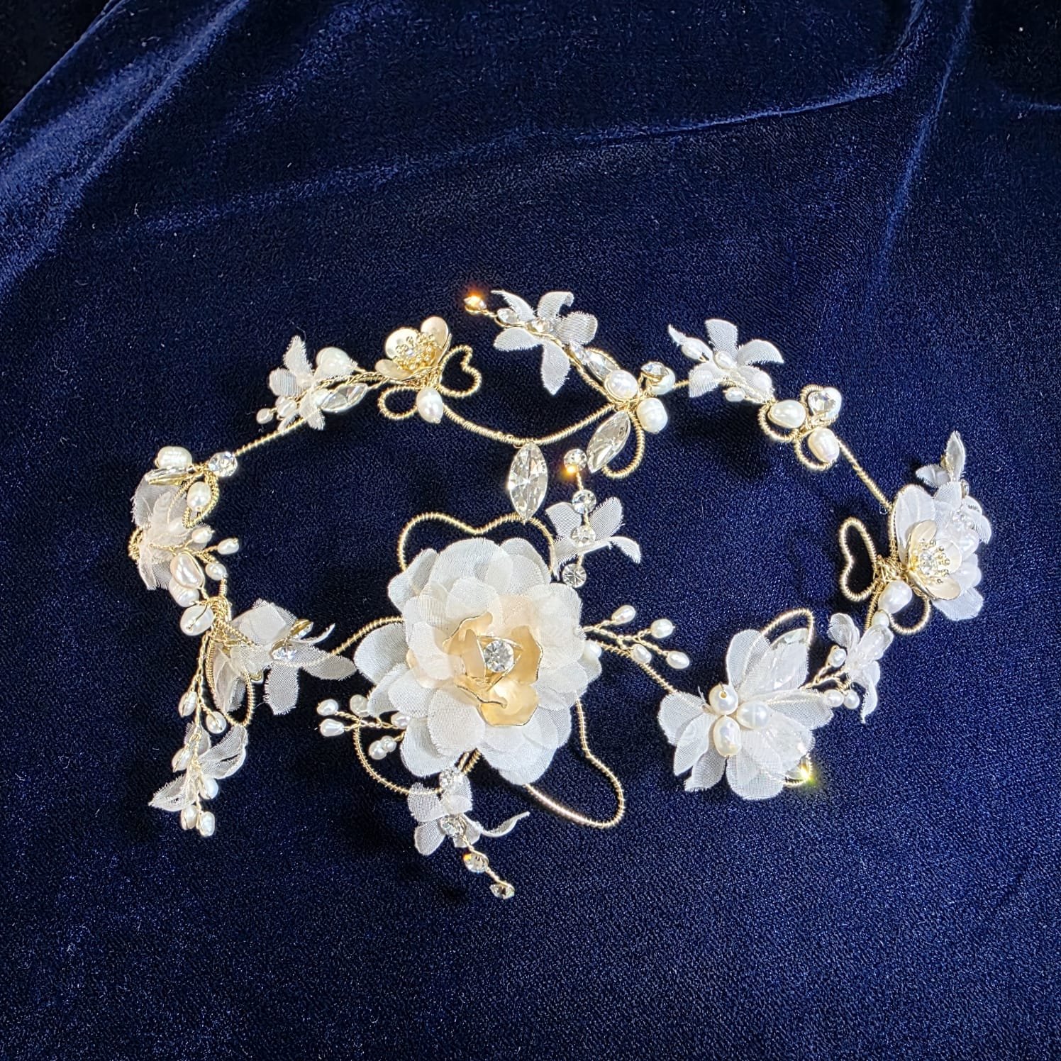 Bridal hair piece or jewellery 16