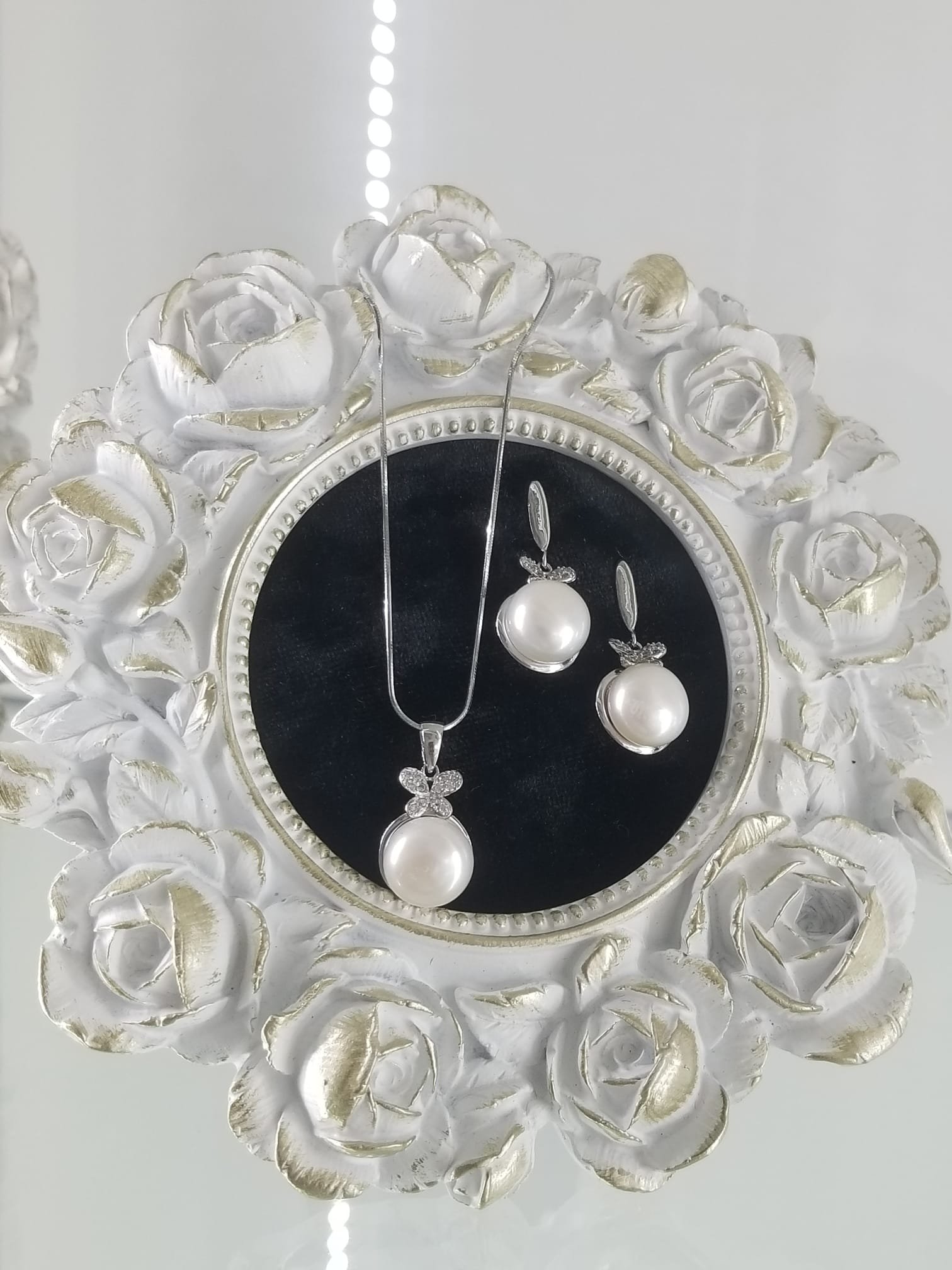 Bridal hair piece or jewellery 24