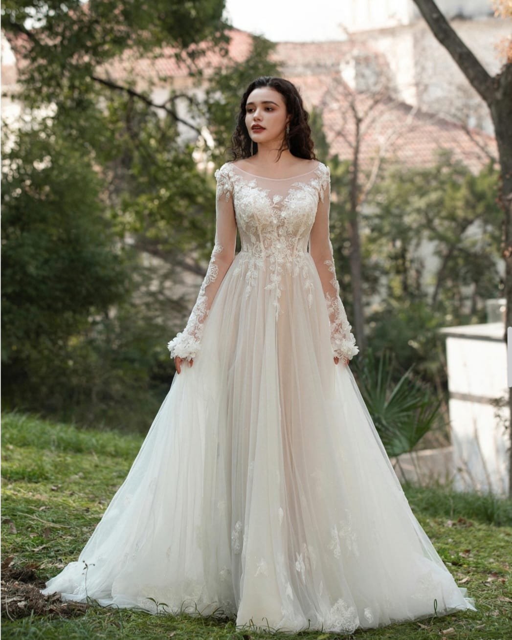 Samari Bridal wedding dress 13